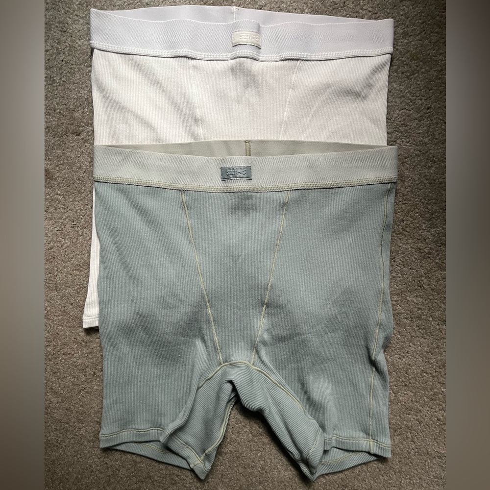 Skims boxer set